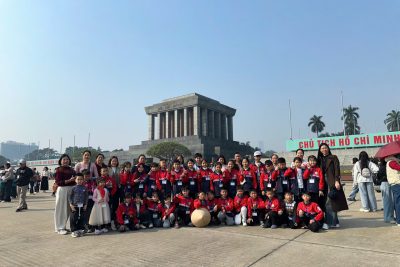 CHUYẾN TRẢI NGHIỆM LĂNG BÁC CỦA HỌC SINH LỚP 3A3