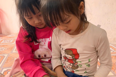 NHỮNG GIÂY PHÚT BỔ ÍCH TRONG GIỜ RA CHƠI CỦA HỌC SINH TRƯỜNG TIỂU HỌC NGHĨA HỒNG